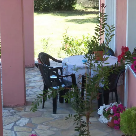 Casa vacanze Karoubis House